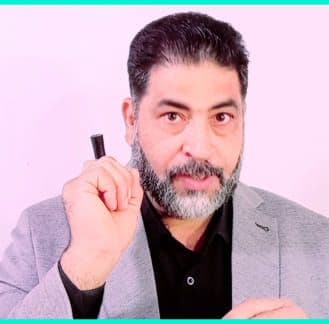 عن الباحث — رشيد أبو زيد